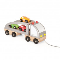 Auto-Transporter mit Ladung